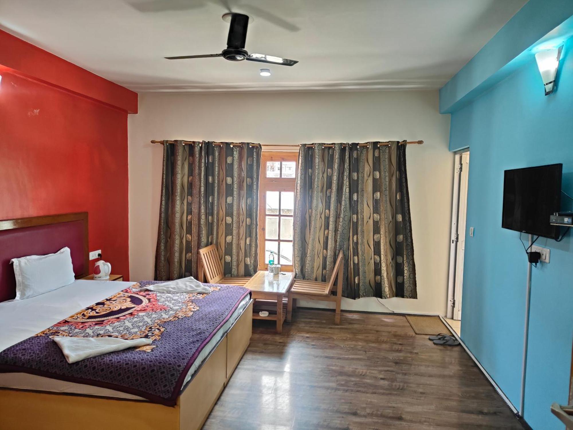 Tsaskan Hotel Leh Extérieur photo