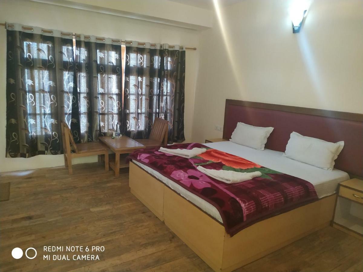 Tsaskan Hotel Leh Extérieur photo